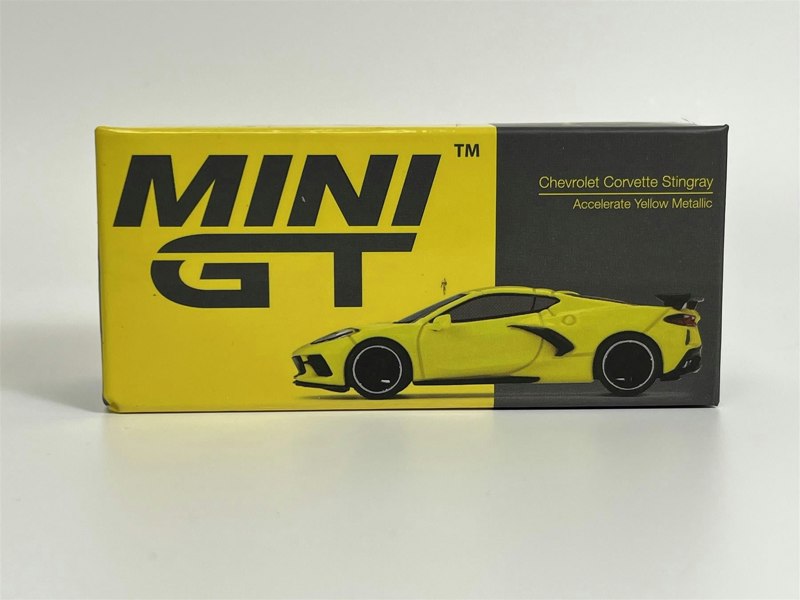 Mini GT Chevrolet Corvette Stingray 2020 Accelerate Yellow Metallic LHD 1:64 Mini GT MGT00195L