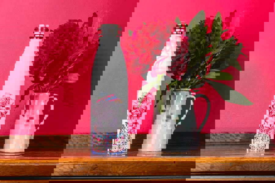 Mikasa x Tipperleyhill Highland Cow Double-Walled Stainless Steel Water Bottle, 500ml