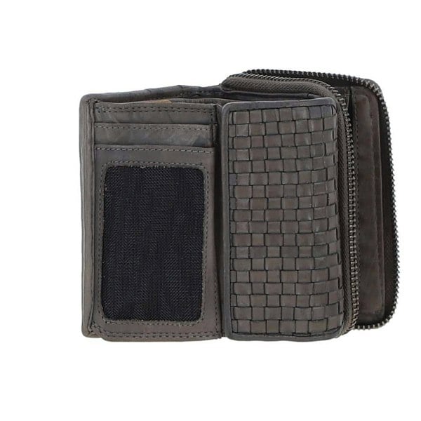Vintage Woven Leather 7 Card Purse:  D-82