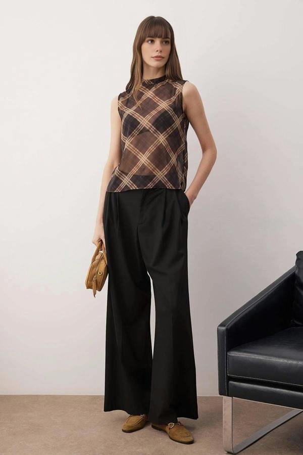 WOVCOR Chiffon Plaid Woven Blouse
