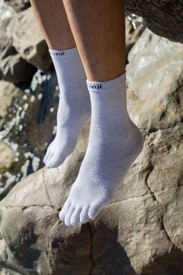 Injinji Ultra-Lightweight Crew Liner Toe Socks (INJ-LW-LIN)