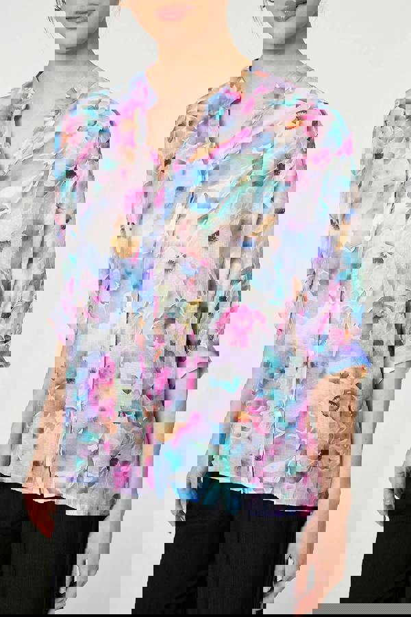 Blue | Floral 3/4 Sleeve Curved Hem Blouse