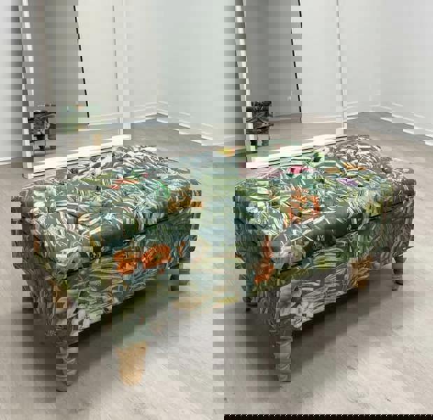 ISTOOLS Premium Green Floral Velvet Ottoman Bench with Storage – Luxury Coffee Table & Pouffe Seating