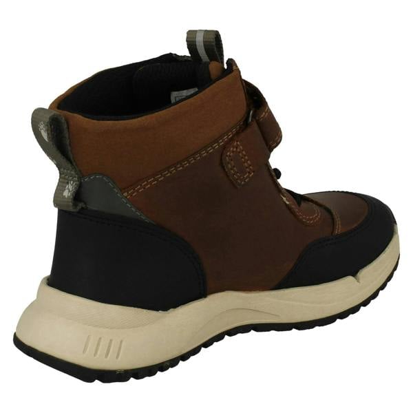 Clarks Boys Clarks Leather Ankle Boots With Bootstrap Cub Seek K
