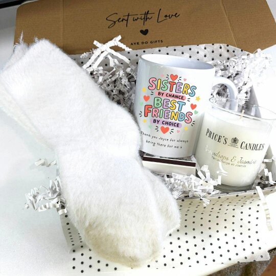 Aye Do Gifts Personalised Sister & Best Friends Mug, Candle & Socks Gift Hamper | Sister Best Friend Gift