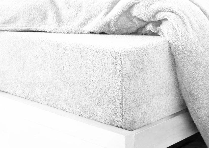 Teddy Fleece Fitted Sheet - White - Super King
