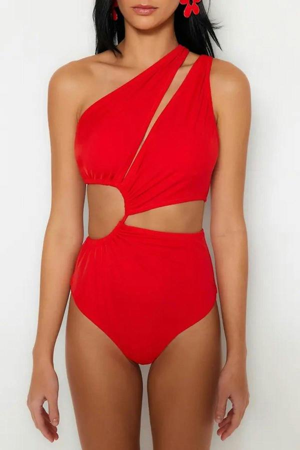 WOVCOR Tunnel-Style One-Shoulder Covered Regular Swimsuit