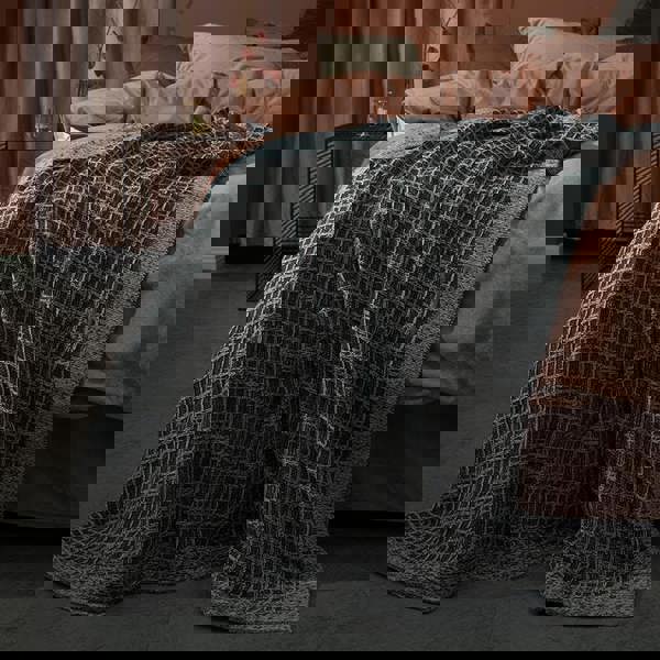 TU37 Blanket-Weilai Concept-Weilai Concept