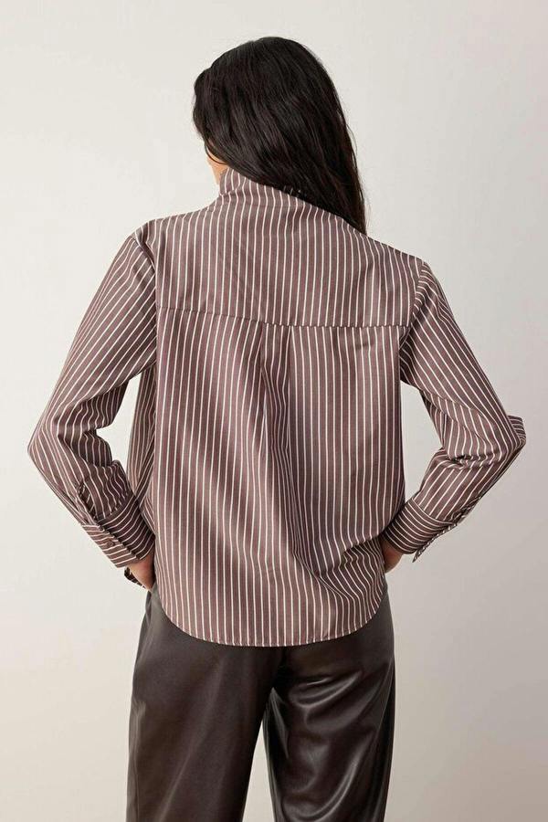 WOVCOR Collar Detail Off-Shoulder Shirt