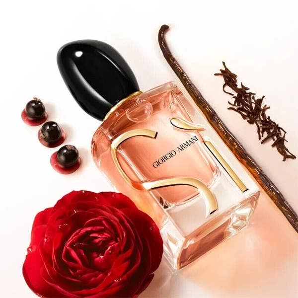 Giorgio Armani Si Intense Refillable 50ml Eau De Parfum EDP Spray For Her