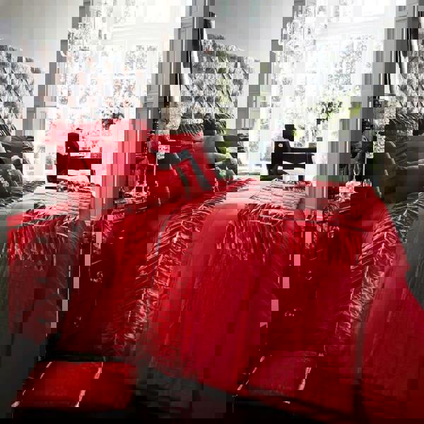 Smart Living Alina Duvet Cover and Pillowcase Set - Red