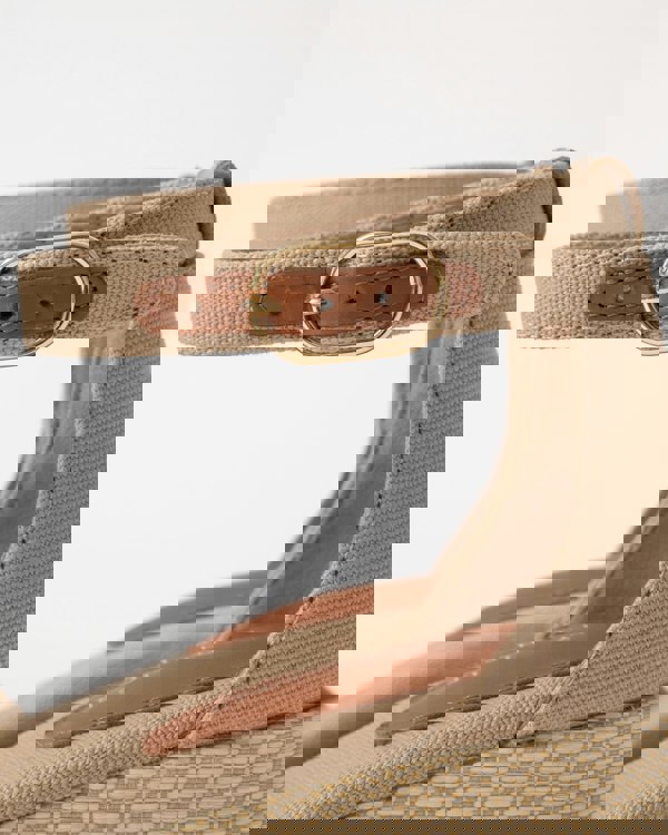 Tommy Hilfiger Criss-Cross Womens Wedge Espadrille - Horseradish