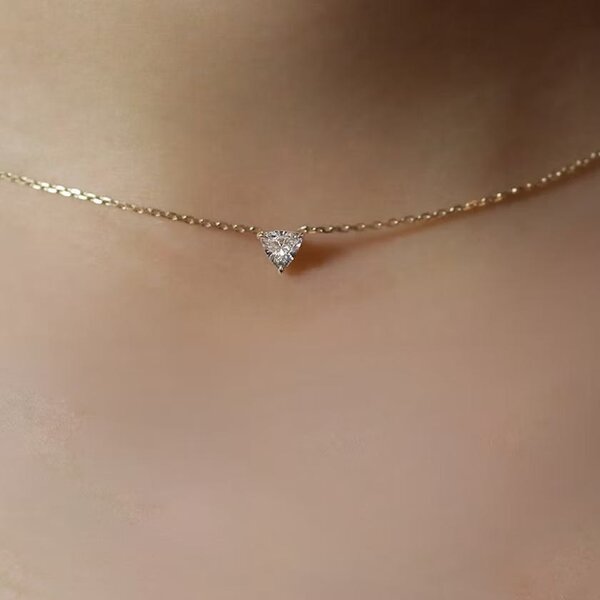 BLOOMTINE Illuminess™ Gold Vermeil Pink Trillion Necklace