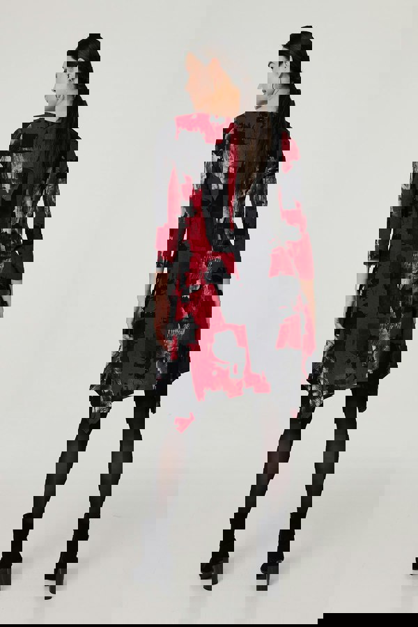 Red | Abstract 3/4 Sleeve Hanky Hem Dress