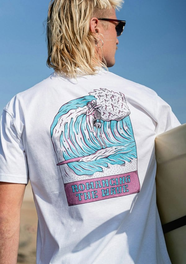 BOARDIES Romancing the Wave T-Shirt