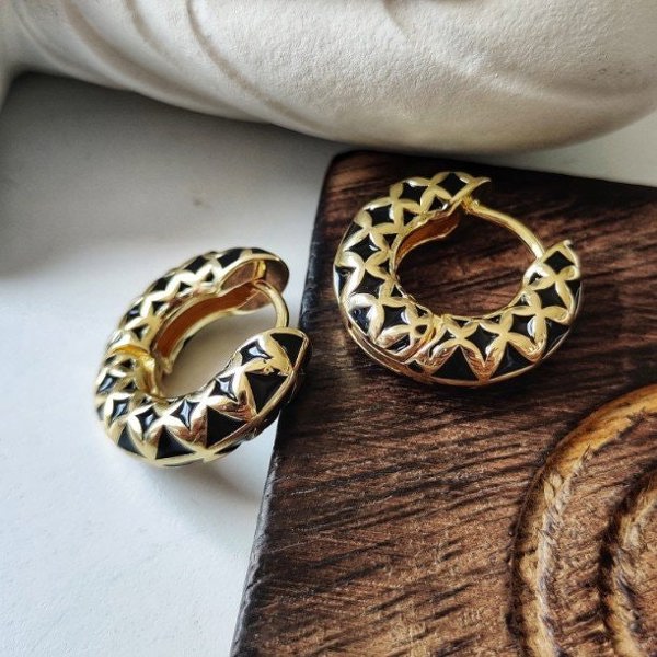 Vintage Golden Hoops earring