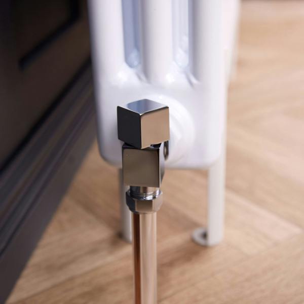 Flode Angled Square Manual Radiator Valve Pack | 15mm x 1/2″ | Chrome