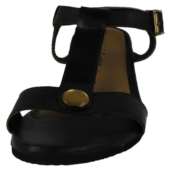 Leather Collection Ladies Leather Collection T-Bar Sandals F00452