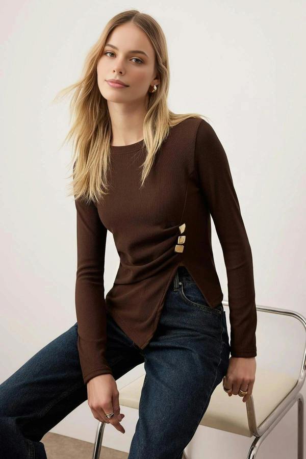 WOVCOR Flexible Knit Blouse with Accessory Detail