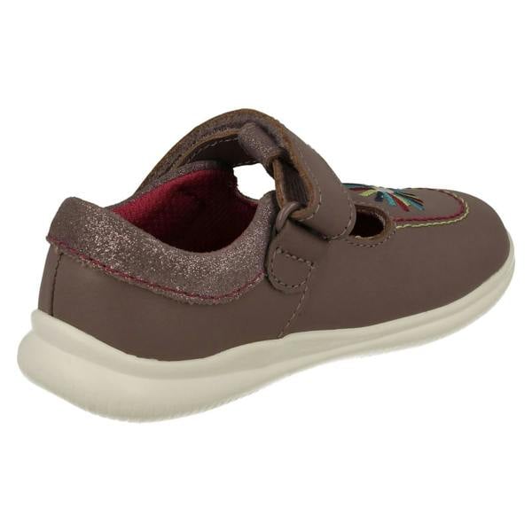 Clarks Girls Clarks Embroided Detailed T-Bar Shoes Crest Prom