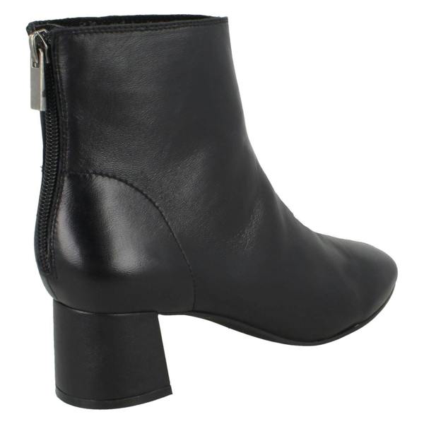 Leather Collection Ladies Leather Collection Mid Heel Ankle Boots F51135