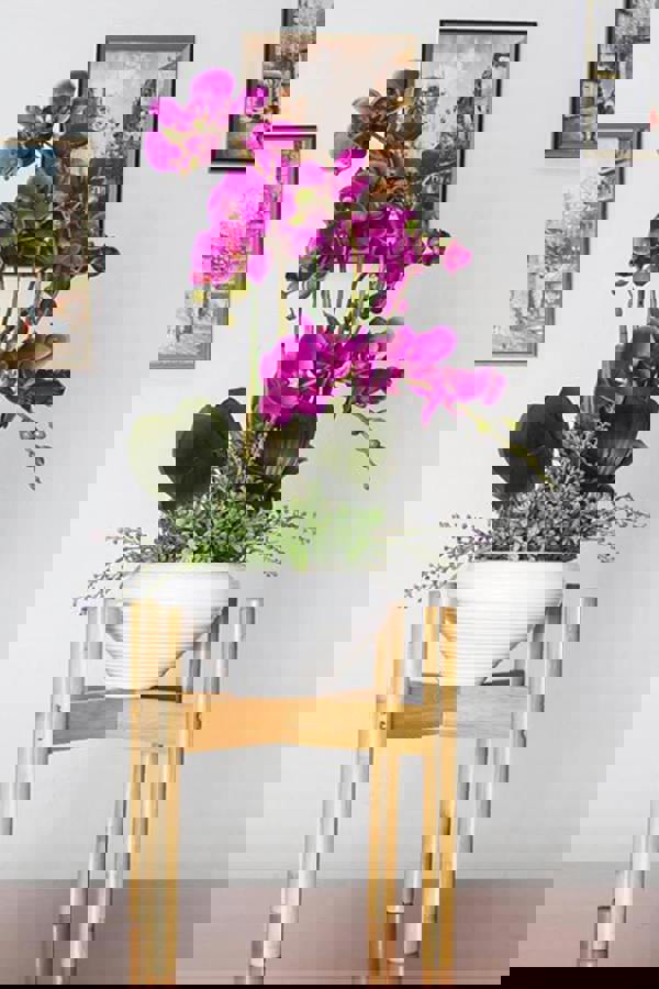 Living and Home Bamboo Nordic Raised Plant Stand