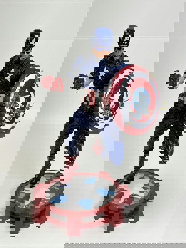MCSlots Captain America 9 Inch Gallery Diorama Diamond Select AUG172640
