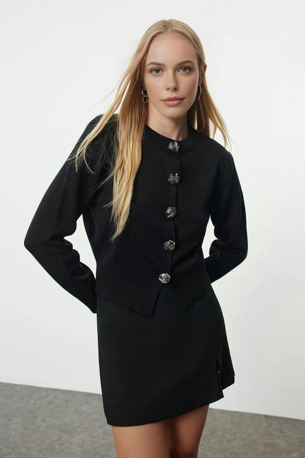 WOVCOR Premium Yarn Crop Knit Cardigan with Rose Button Detail