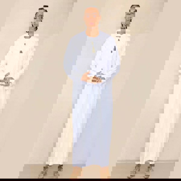 105_thobe_White-gold_L - 56, 105_thobe_White-gold_M - 54, 105_thobe_White-gold_S - 52, 105_thobe_White-gold_XL - 58, 105_thobe_White-gold_XXL - 60