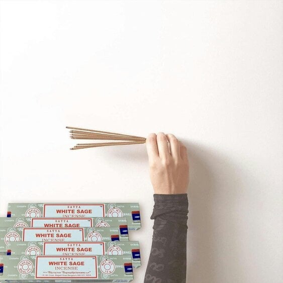 Satya White Sage Incense Sticks, Pack of 12
