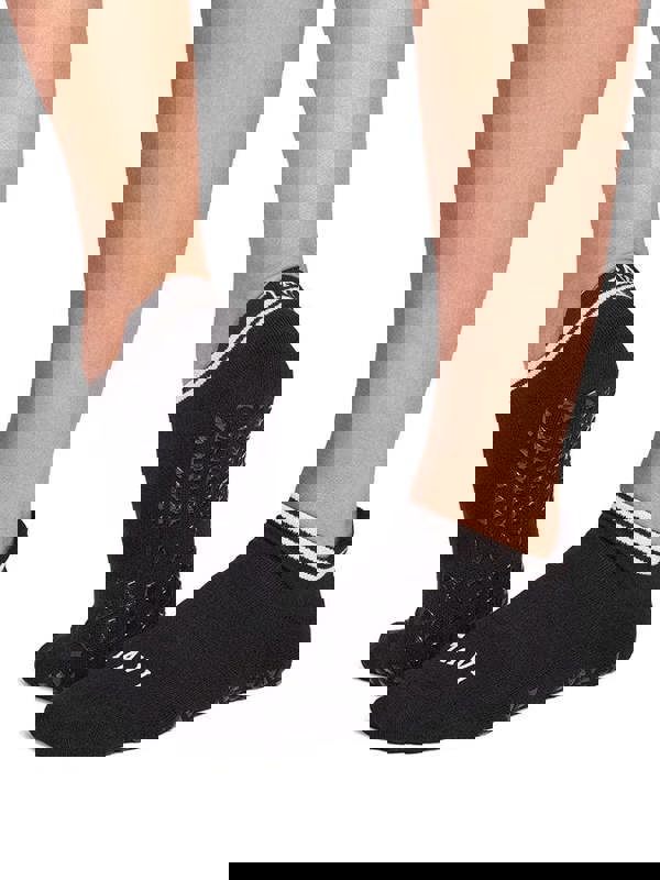 Tavi Savvy Grip Yoga Socks