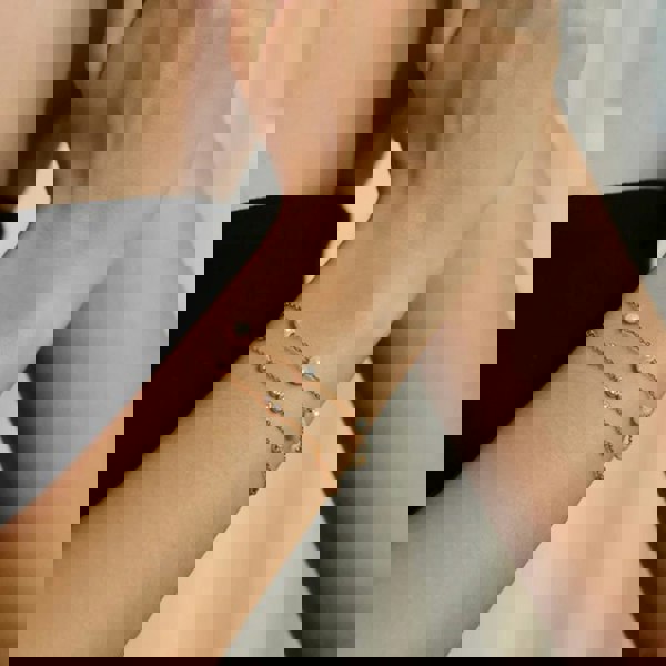 Ania Haie Miss Dainty 14ct Gold Plated Shell Pearl Bracelet B065-01G