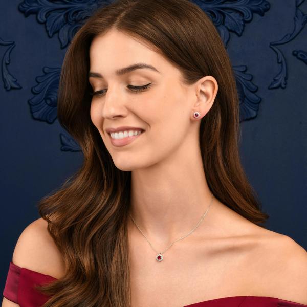namana 925 Sterling Silver Red Cubic Zirconia Round Halo Pendant Necklace