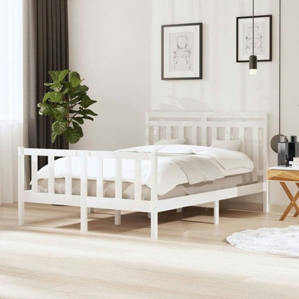 Berkfield Bed Frame White Solid Wood 140x200 cm