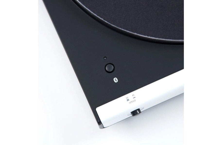 Audio Technica Audio-Technica LP60XBT Turntable, Bluetooth, White - Free Gift RRP £20!