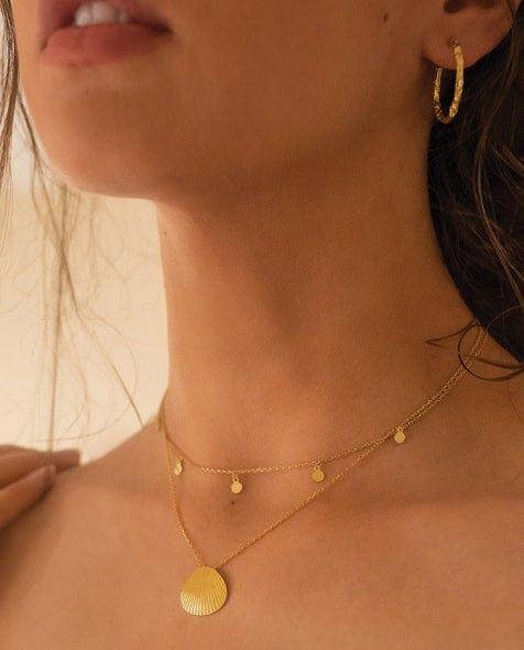 Dainty 18K Gold Shell Clam Necklace - Necklaces - Elk & Bloom