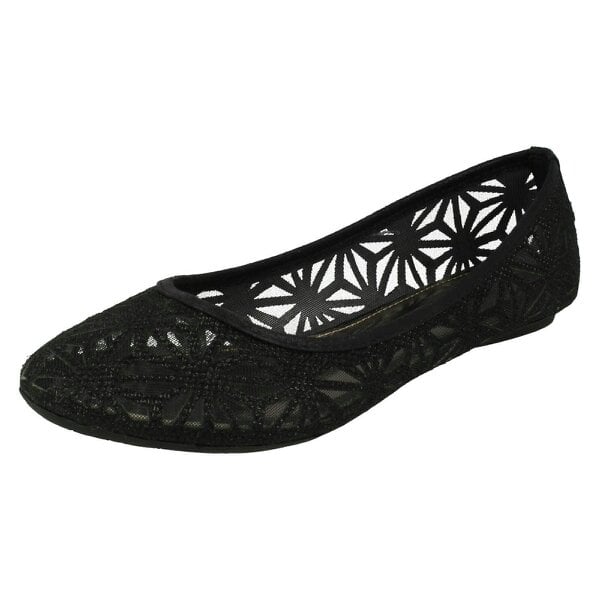 Spot On Ladies Spot On Cut Out Design Ballet Pump - Black - Standard