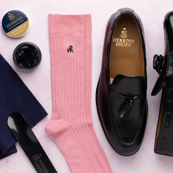 SWOLE PANDA Ribbed Bamboo Socks, Light Pink