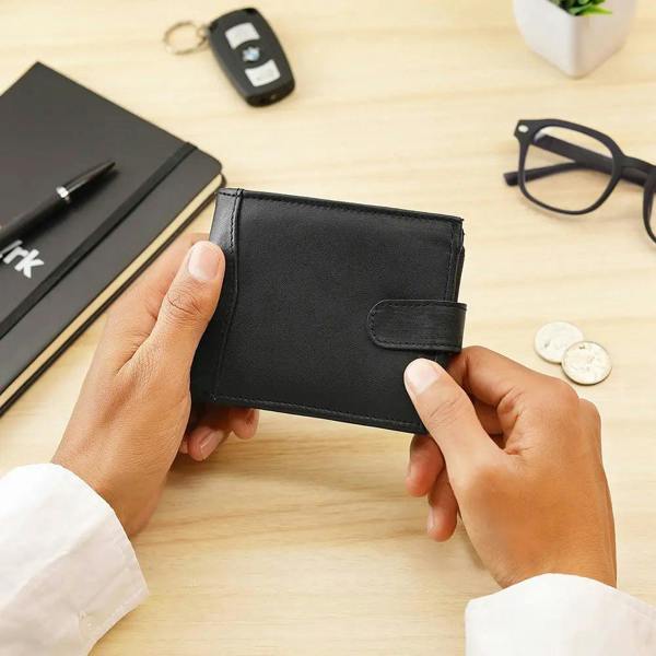 Basic Bifold Leather Wallet 304 06