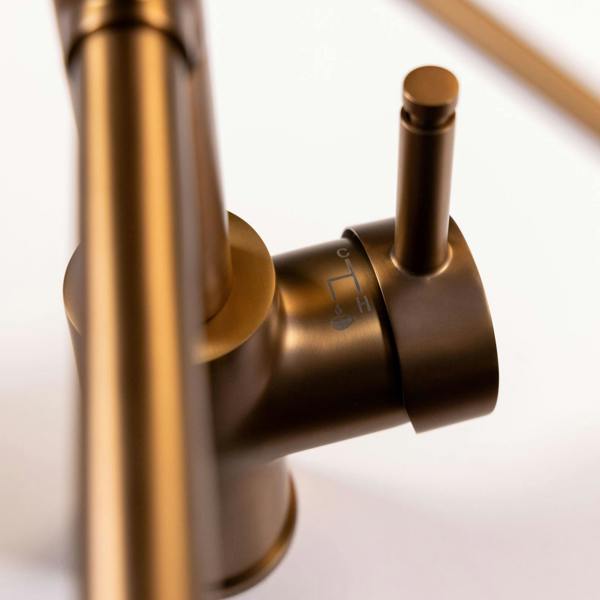 Flode böjig | Multiuse Style 3 in 1 Instant Boiling Tap with Flexi Spray | Brushed Copper Finish
