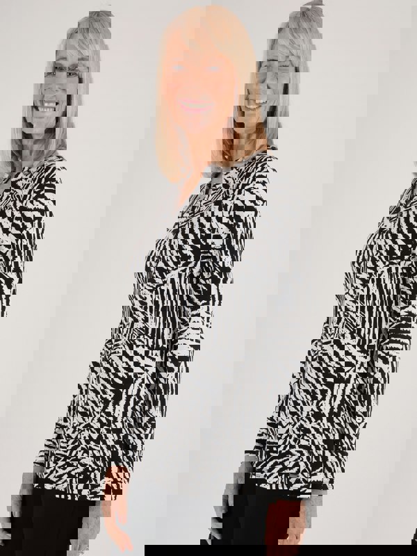 TIGI-Wear Zebra Notch Top