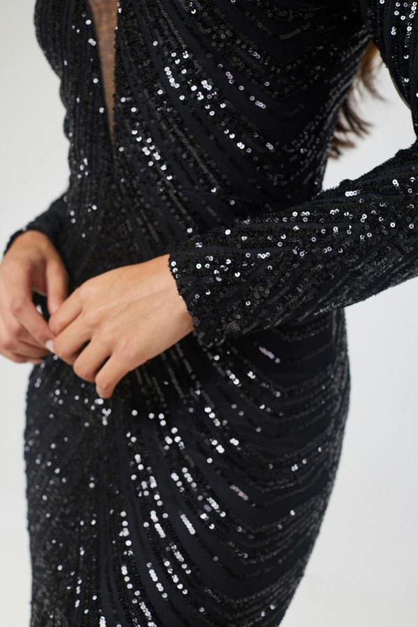 LuvForever Dione - Black Long Sleeve Sequin Maxi Dress