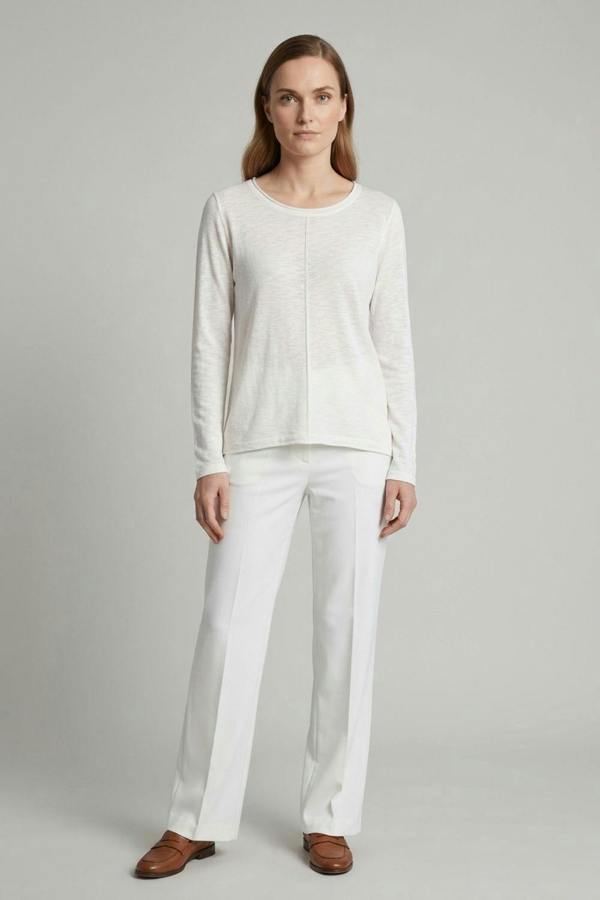 White | Long Sleeve Relaxed Lightweight Knit Top
