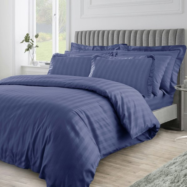 Velosso Embossed Design Luxury Duvet Cover & Pillowcase Set - Contemporary Bedroom Decor, Button Enclosure