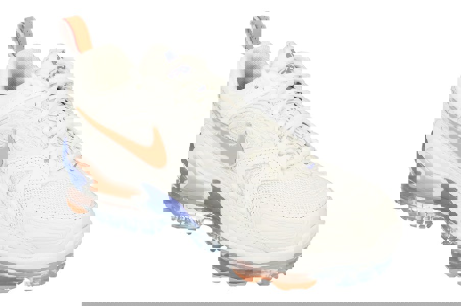 Nike Womens Air Vapormax Evo Dc9222 100 - White Crimson Bliss 100 - Photo 3