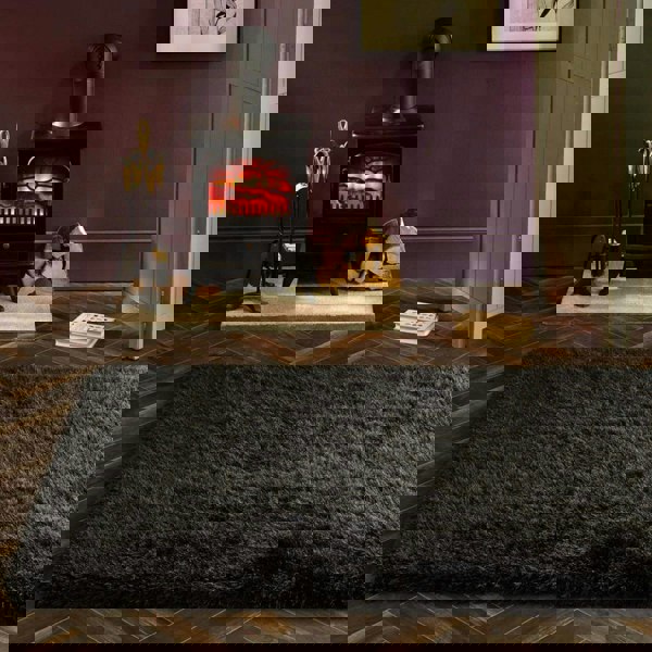 Extravagance Dark Grey Shaggy Rug | 60s Glamour | The Rugs