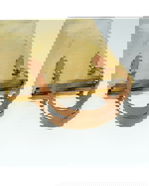 193988779.jpg