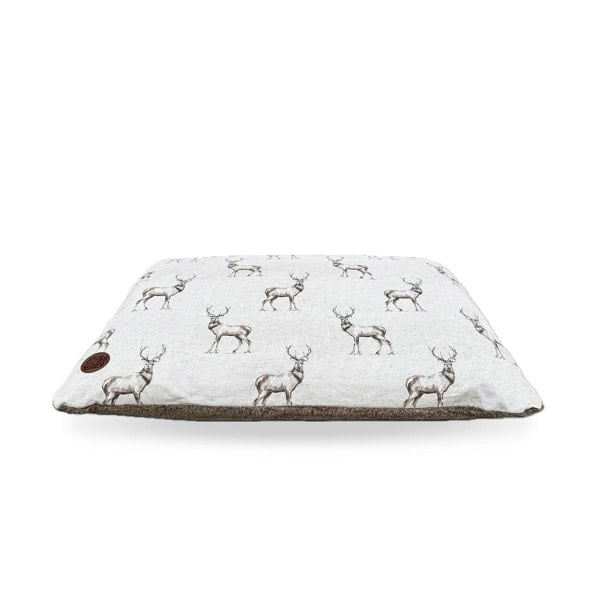 Snug and Cosy Pets Moorland Stag Lounger