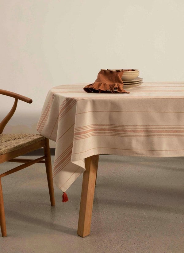 Rozi Cinnamon Tablecloth With Tassels