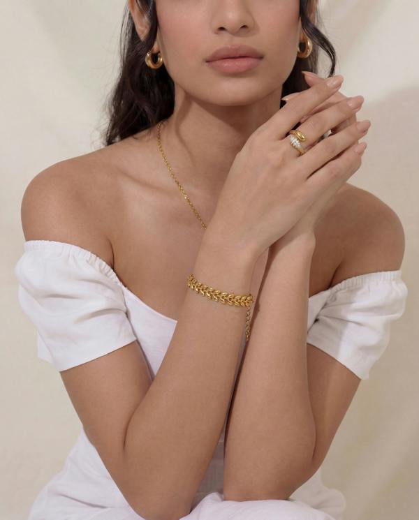 Elk & Bloom 14K Gold Leaf Chain Bracelet